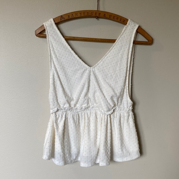 Sadie & Sage Tops - NWT Sadie & Sage Ruched Tank - Large